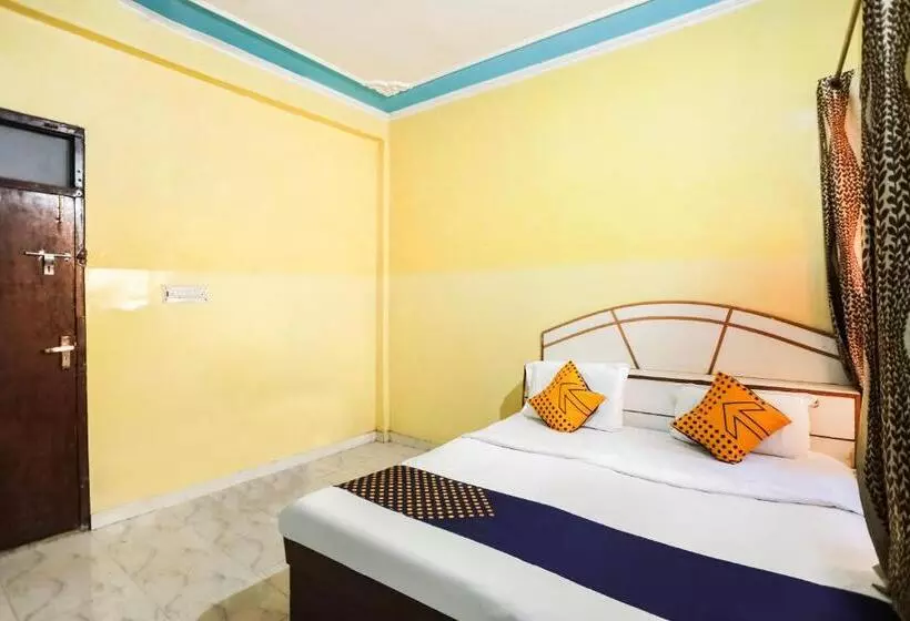 Oyo Shri Neelkanth Hotel & Restaurant