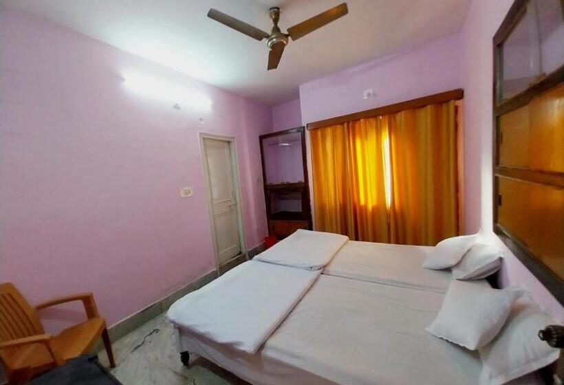 پانسیون Aryan Guest House