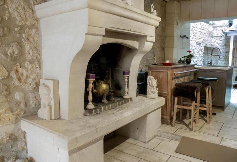 پانسیون Aux Patissiers