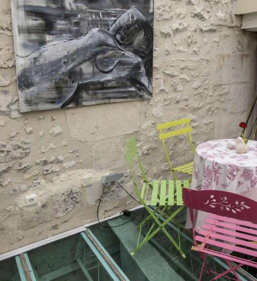 پانسیون Aux Patissiers