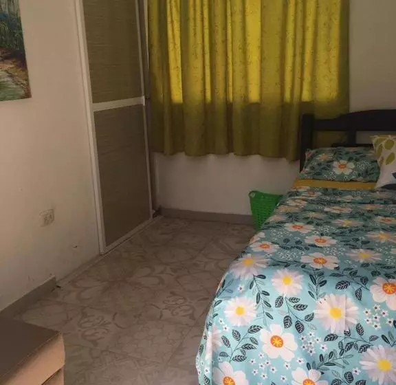 پانسیون Casa Universitaria El Trebol