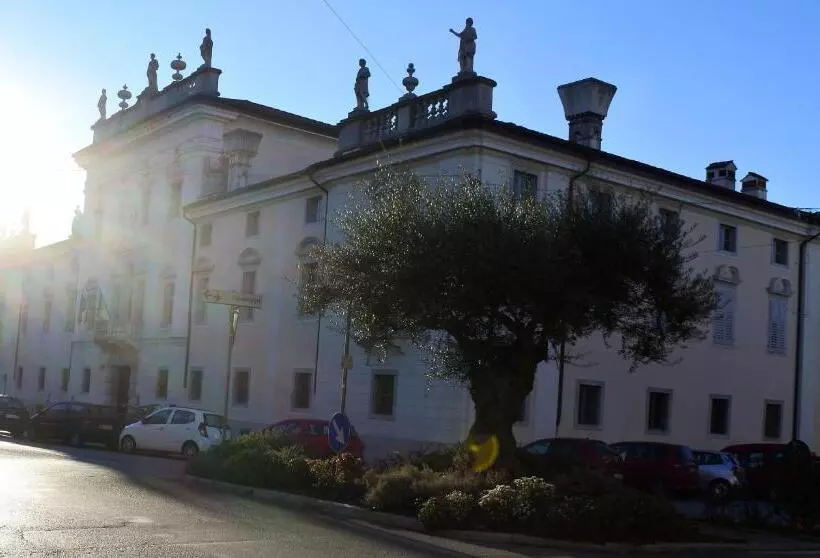 پانسیون Gorizia Inn