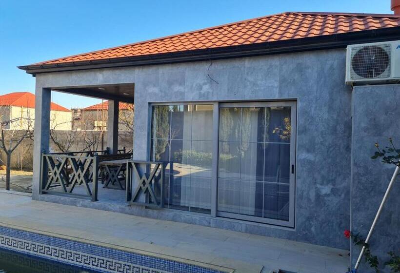 بنسيون Lotus Guesthouse