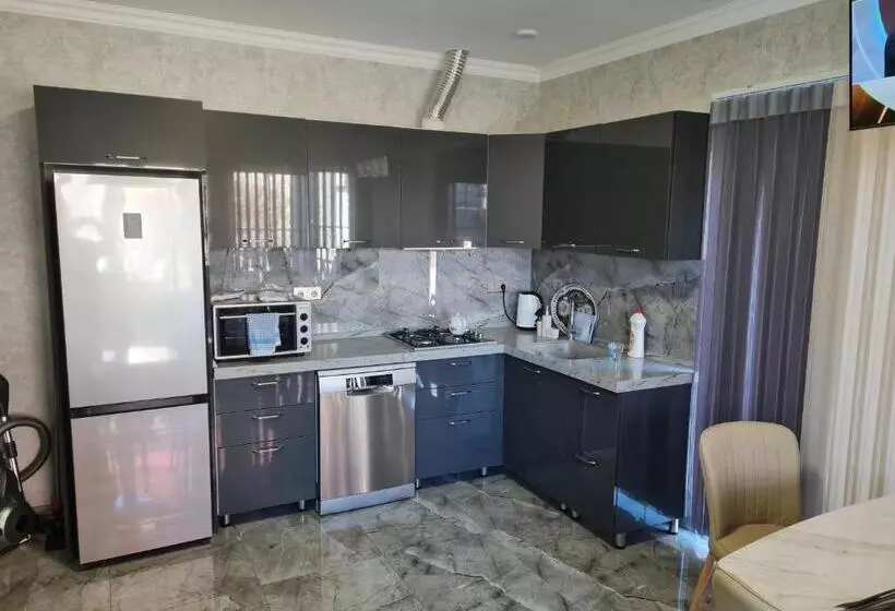 ペンション Lotus Guesthouse