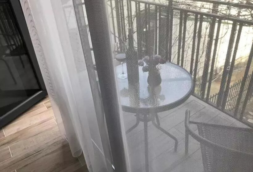 پانسیون Nina Two