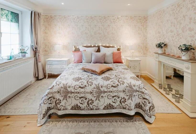 Пансион Oleander Romantik Zimmer