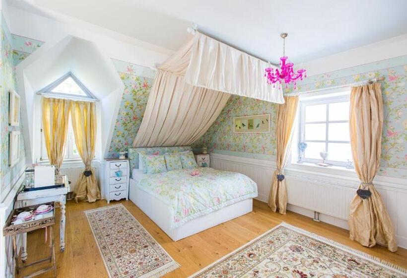 Пансион Oleander Romantik Zimmer