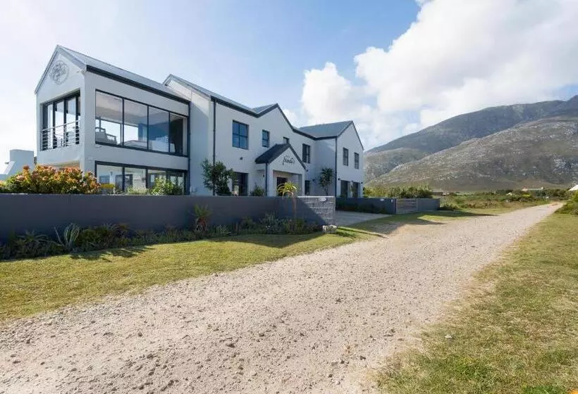 Majatalo Stay At Friends Economic Rooms