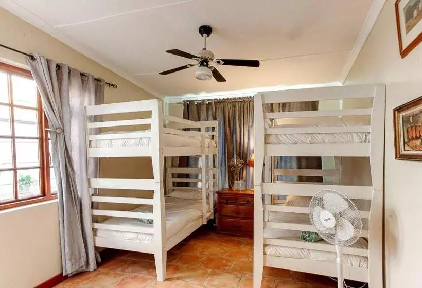 ペンション Strand Family 6 Sleeper Cottage En Suite