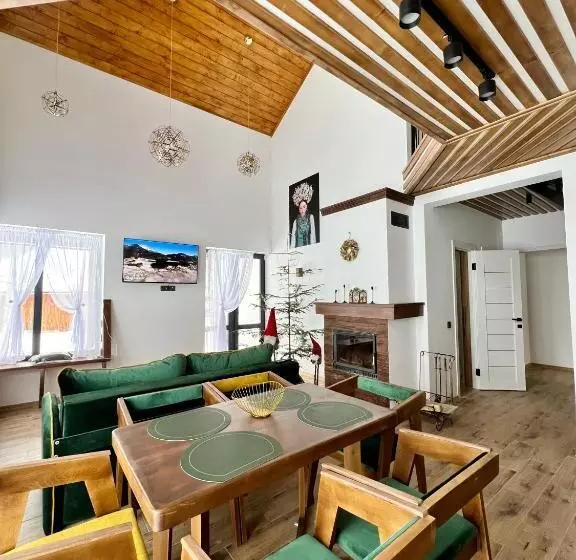 ペンション Villa Pelahia