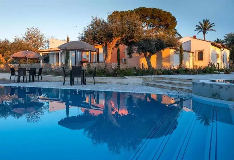 Lomakeskus Dimora Villa Ada