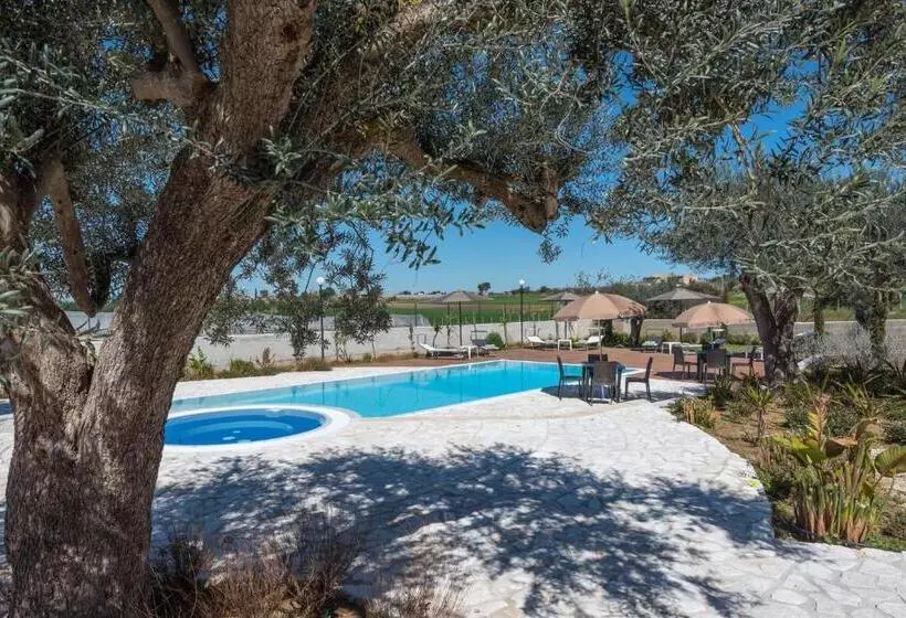 Lomakeskus Dimora Villa Ada