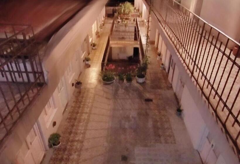 호스텔 Gran Hotel Colón