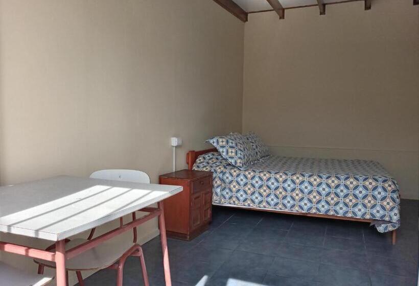 هاستل Hostal Amunategui