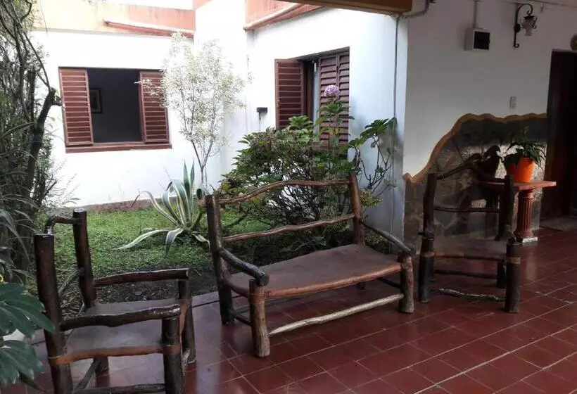 Retkeilymaja La Casa De Reyes Posada