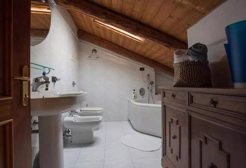 تختخواب و صبحانه Casa Maia