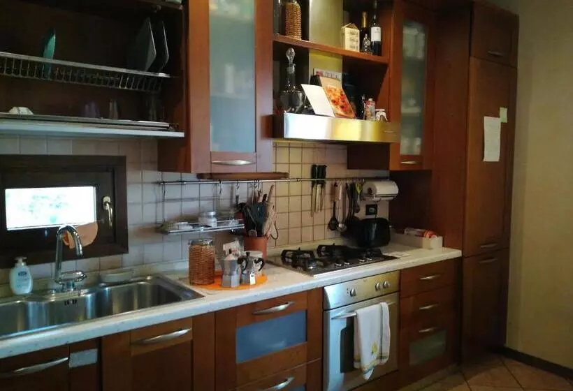 تختخواب و صبحانه Casa Maia
