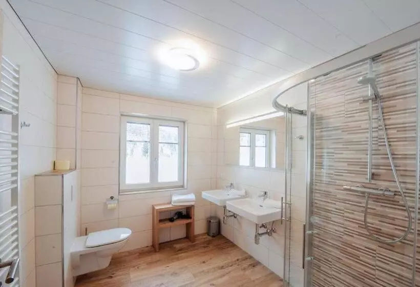 ベッドアンドブレックファースト Haus Kirchgasser