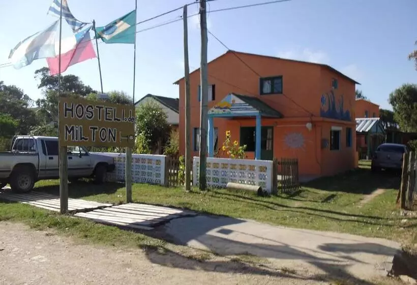 Hostel Lo De Milton
