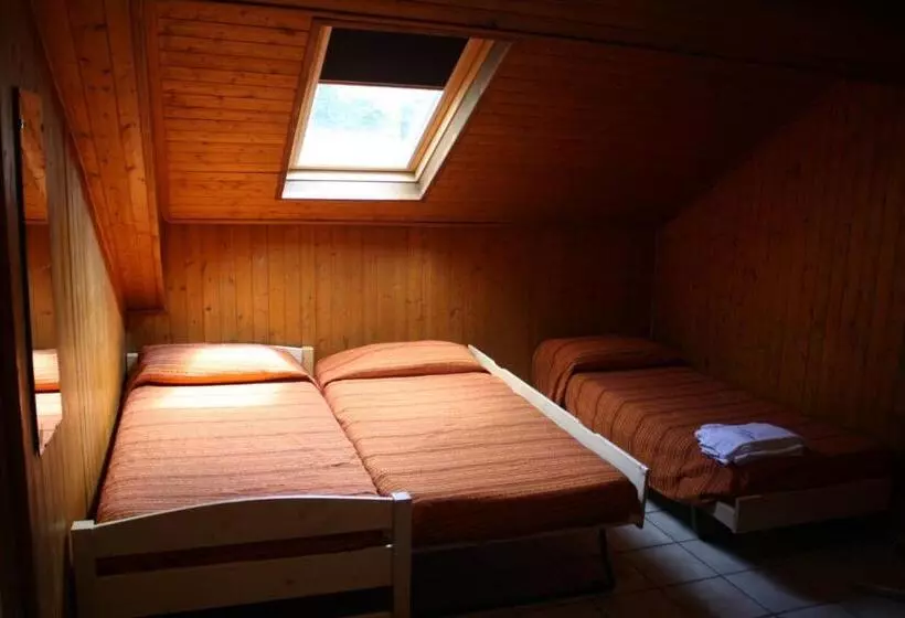 Hotelli Albergo Stazione