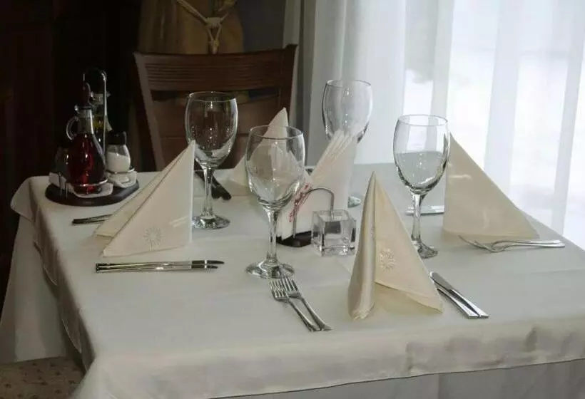 ホテル Elegance
