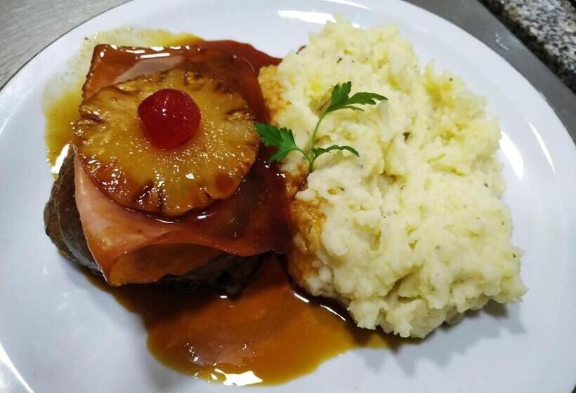 בית מלון כפרי Escala Uno