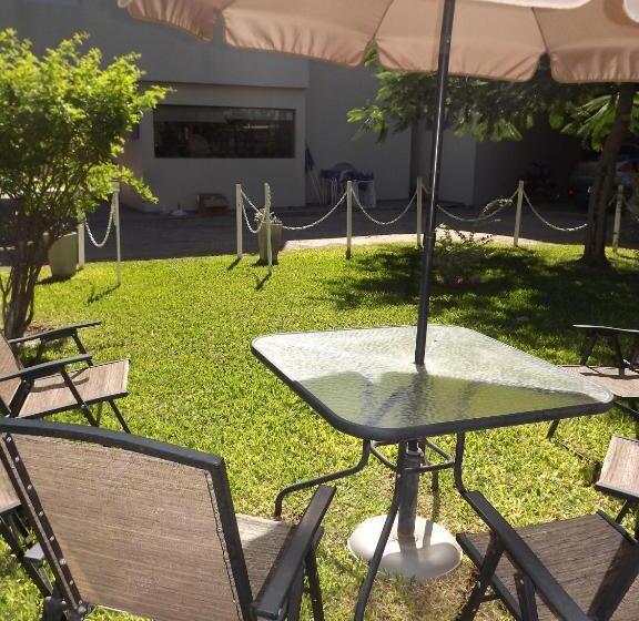 בית מלון כפרי Escala Uno