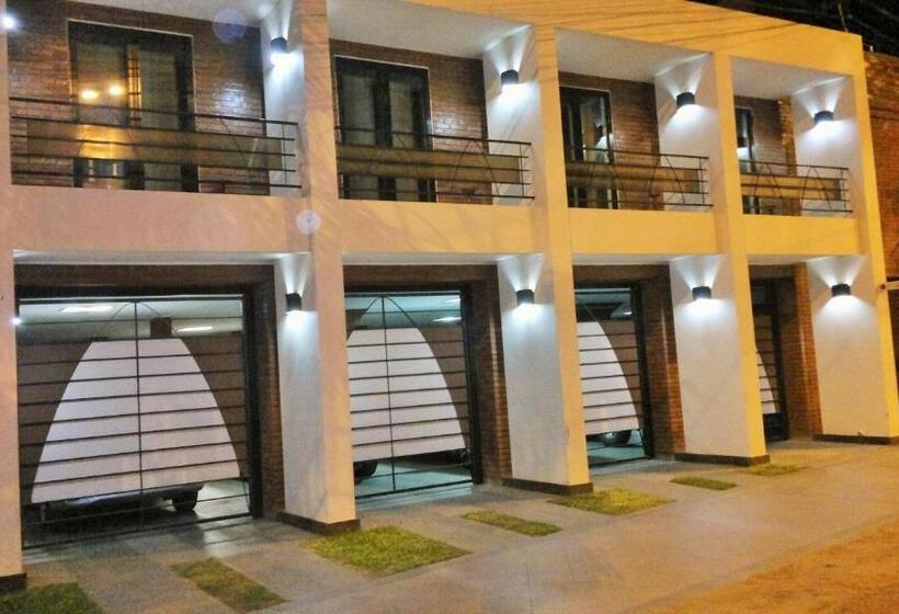 בית מלון כפרי Escala Uno