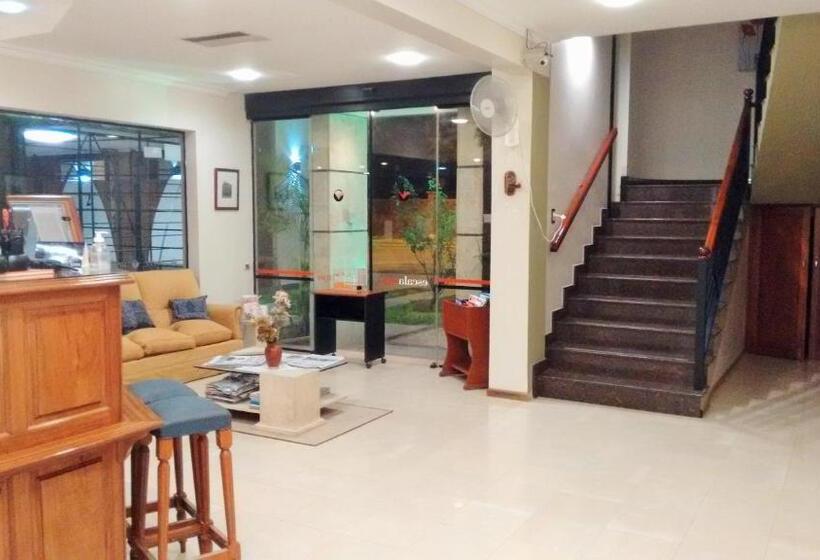 בית מלון כפרי Escala Uno