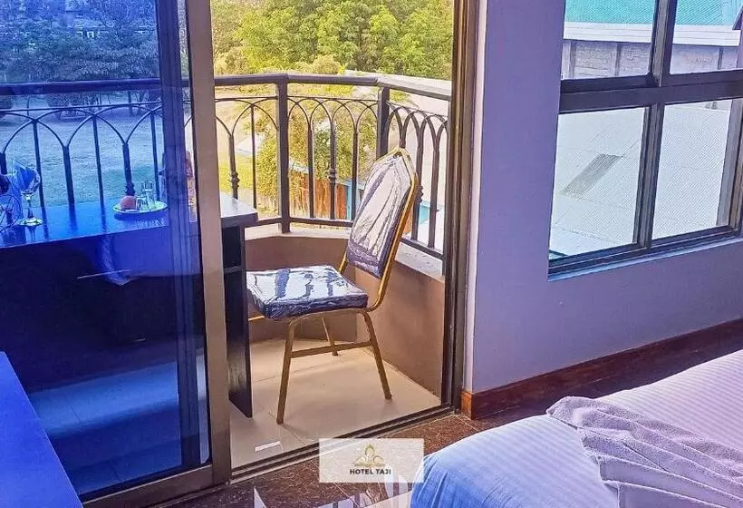 هتل Taji Nanyuki