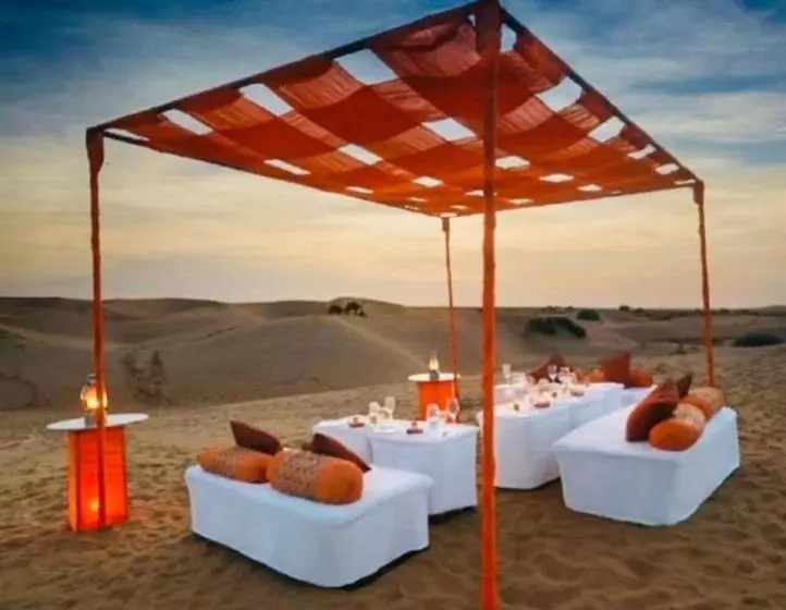 ホテル Golden Rose Heritage Desert Safari Camp Jaisalmer