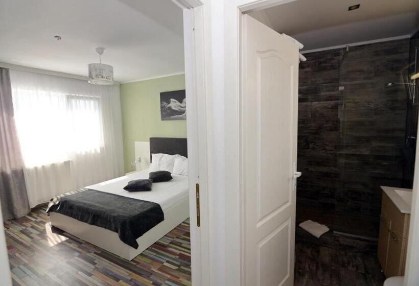 بنسيون Bunga Bunga Resort Mamaia Nord