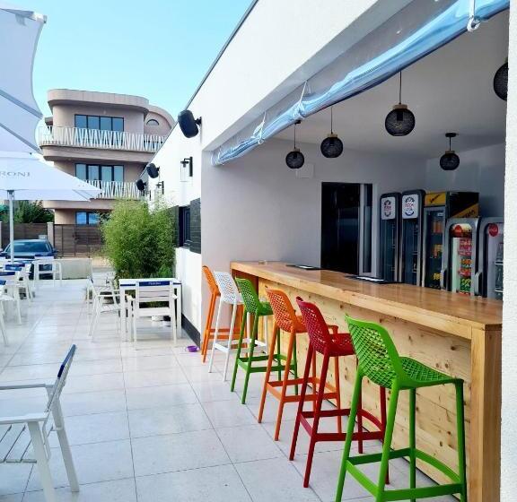 بنسيون Bunga Bunga Resort Mamaia Nord