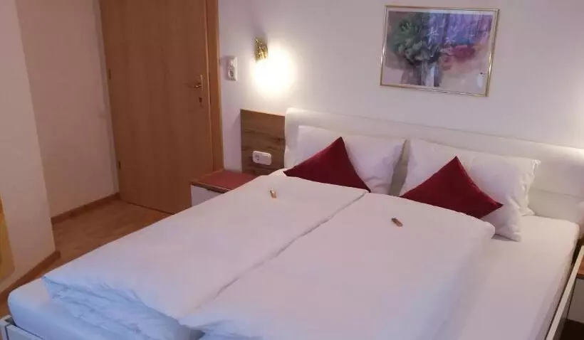 Majatalo Ferienwohnungen Pötscher Maria