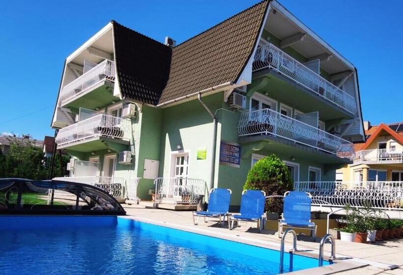 ペンション Green Guesthouse Balatonfüred