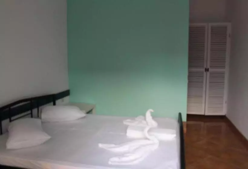 ペンション Hacienda Del Mar Costinesti