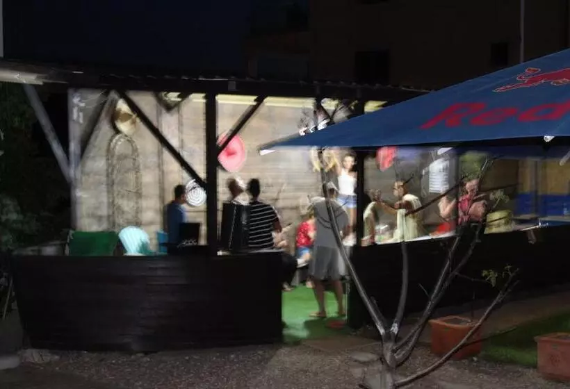 ペンション Hacienda Del Mar Costinesti