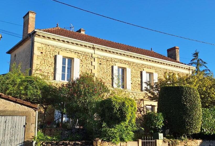 펜션 La Camiranaise