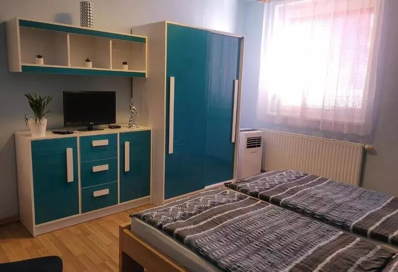 Majatalo Penzion U Mikulinců