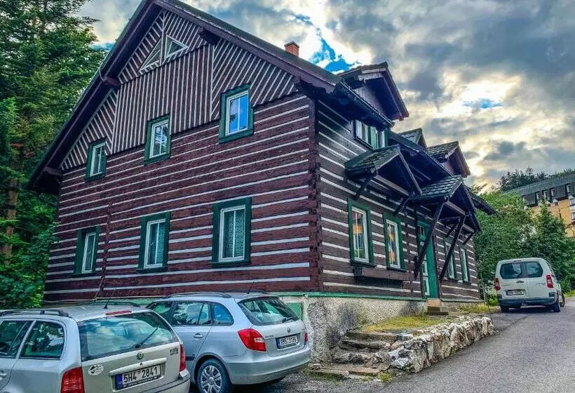 Majatalo Penzion Zelené údolí