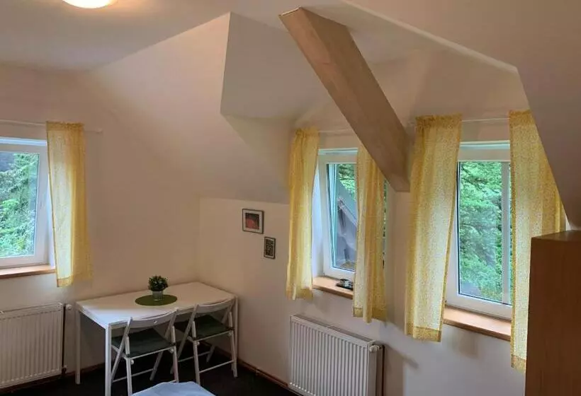 Majatalo Penzion Zelené údolí