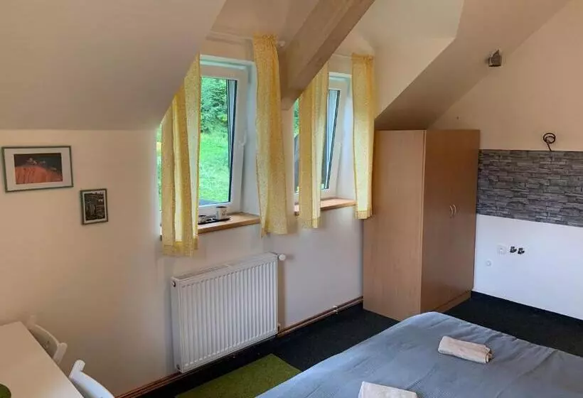 Majatalo Penzion Zelené údolí