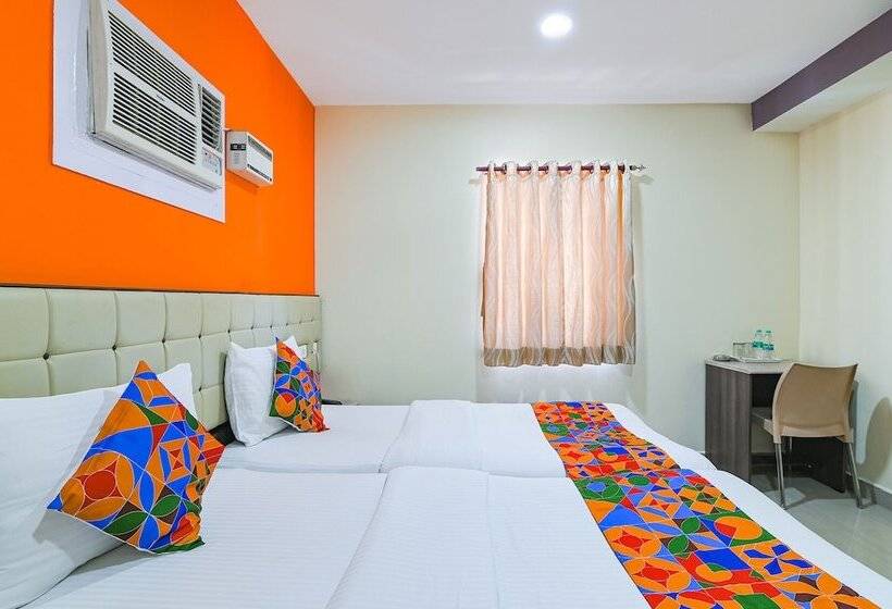 Retkeilymaja Fabhotel Vrj Residency   Nr Chennai Trade Center & St Thomas Mount