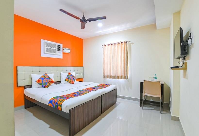 Retkeilymaja Fabhotel Vrj Residency   Nr Chennai Trade Center & St Thomas Mount