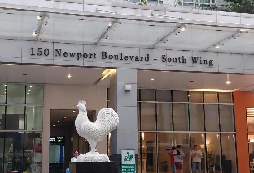 Alps At 150 Newport Blvd Condominum Near T3