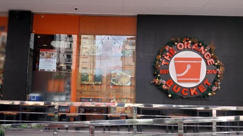 Alps At 150 Newport Blvd Condominum Near T3