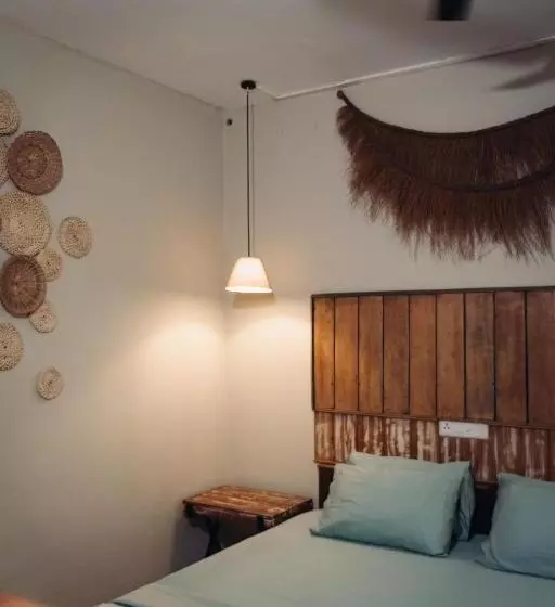 Aamiaismajoitus (B&B) Point Break Varkala