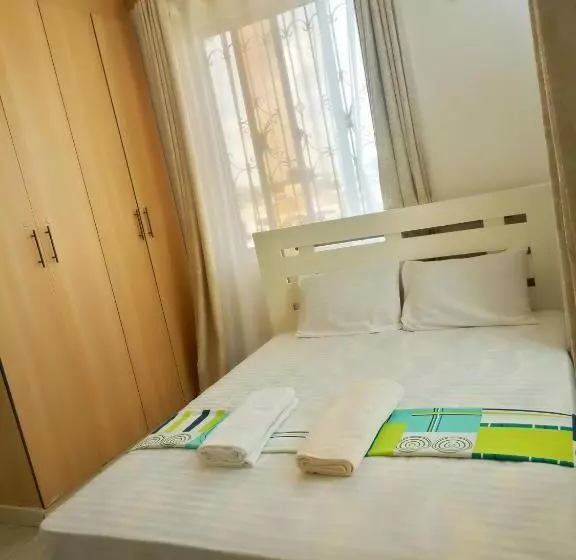 تختخواب و صبحانه Robin S Comfort Home