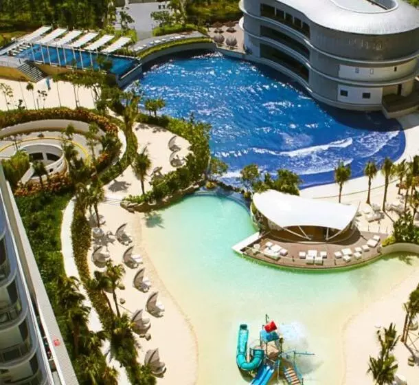 ホテル Bias Haven Azure Urban Resort Residences