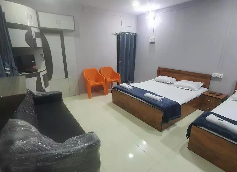 هتل Family Stay